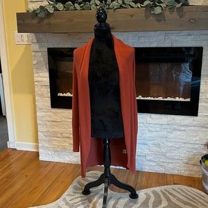 LEITH :  Brown Spice Ribbed Shawl Cocoon Sweater